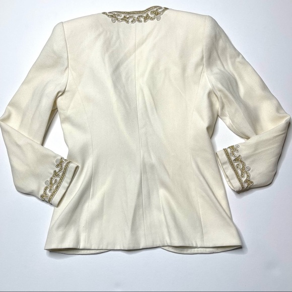 Albert Nipon Glass Bead Blazer - Picture 8 of 9